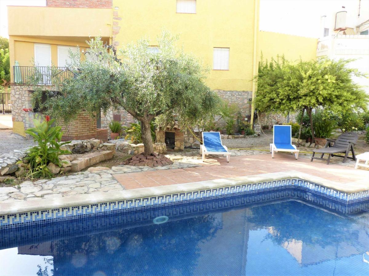 Hort De La Cinteta Villa Alcover Bagian luar foto
