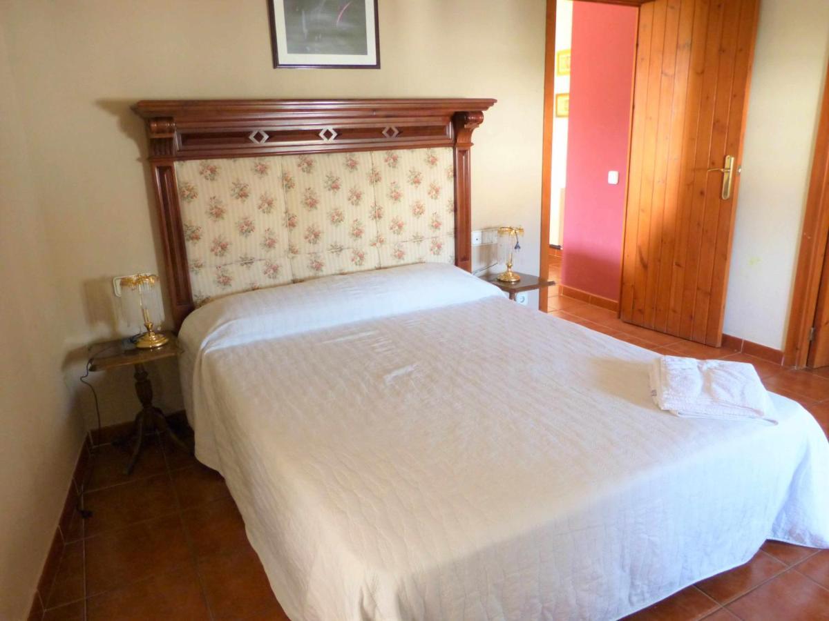 Hort De La Cinteta Villa Alcover Bagian luar foto