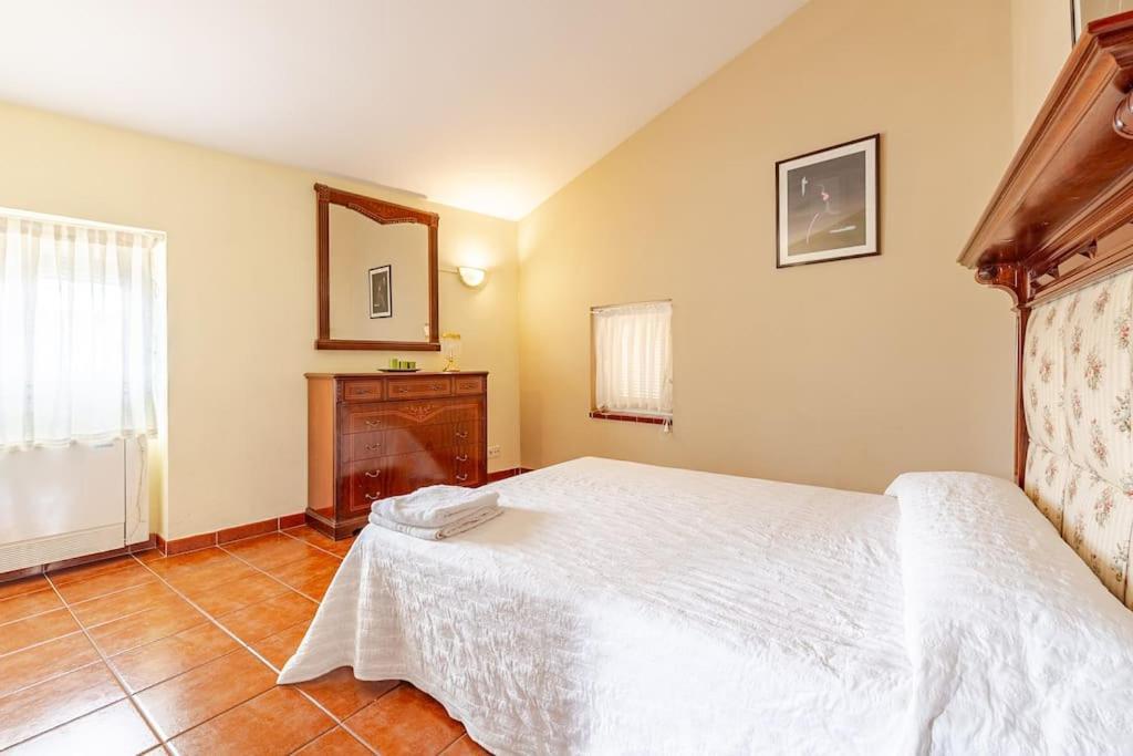 Hort De La Cinteta Villa Alcover Bagian luar foto