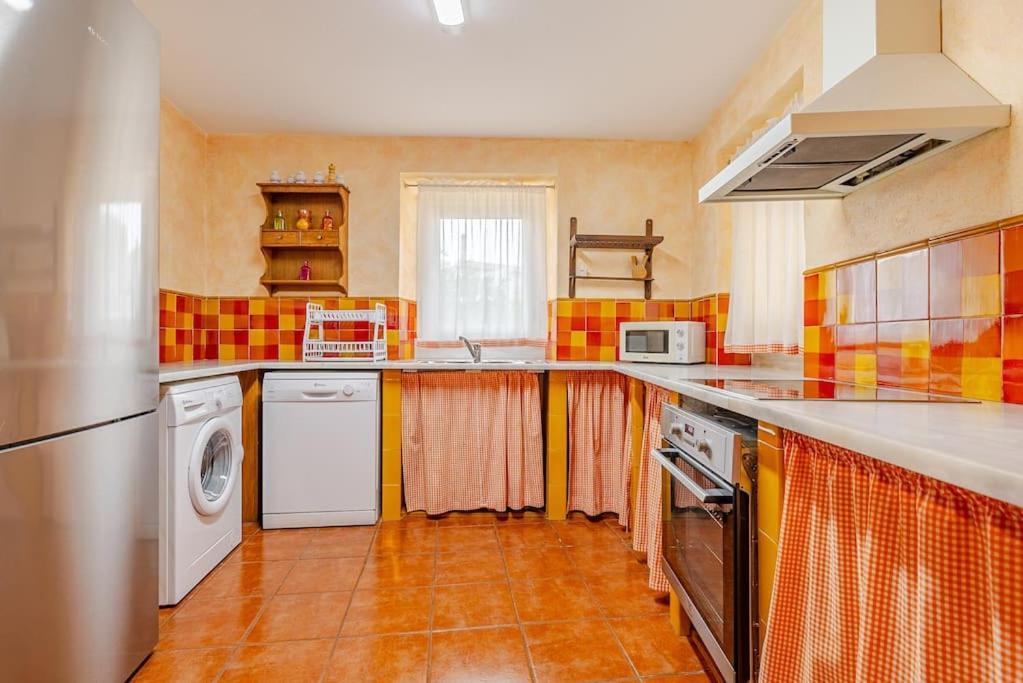 Hort De La Cinteta Villa Alcover Bagian luar foto